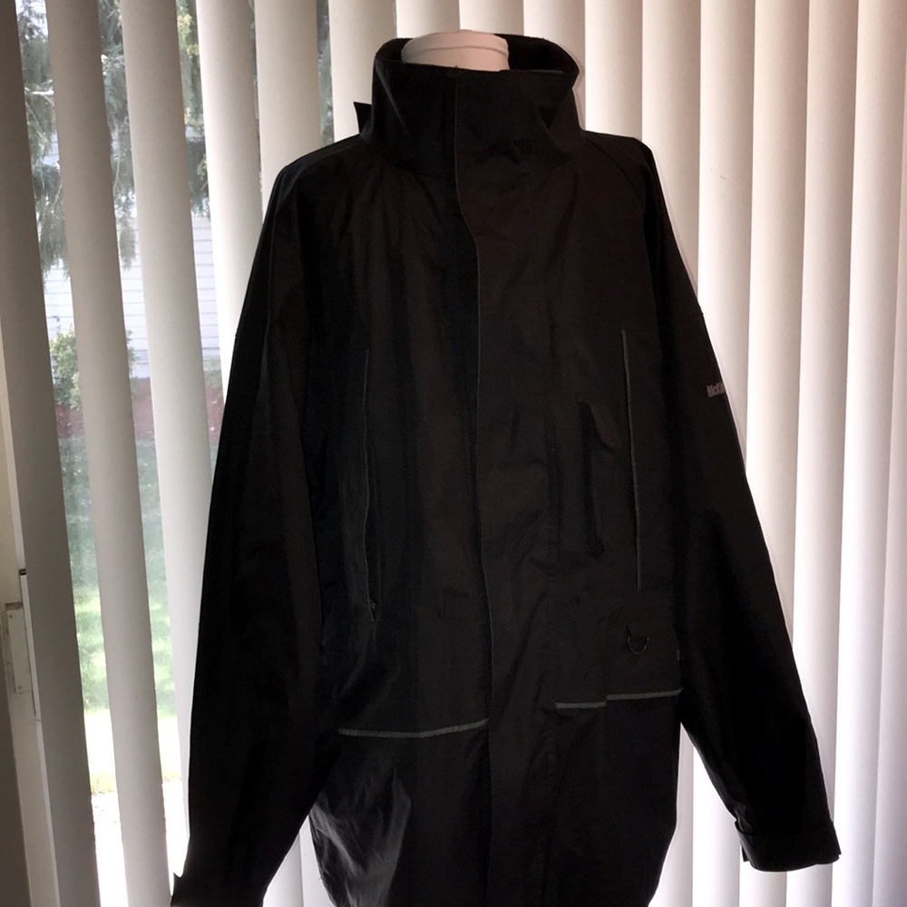 ❤️ EUC McKinley M Wear Coat Size XL 7100 Black LOOKS LIKE IT HAS NEVER BEEN WORN